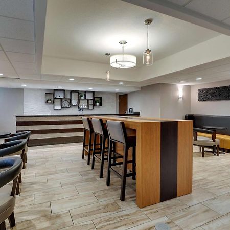 Drury Inn & Suites Springfield Exterior photo